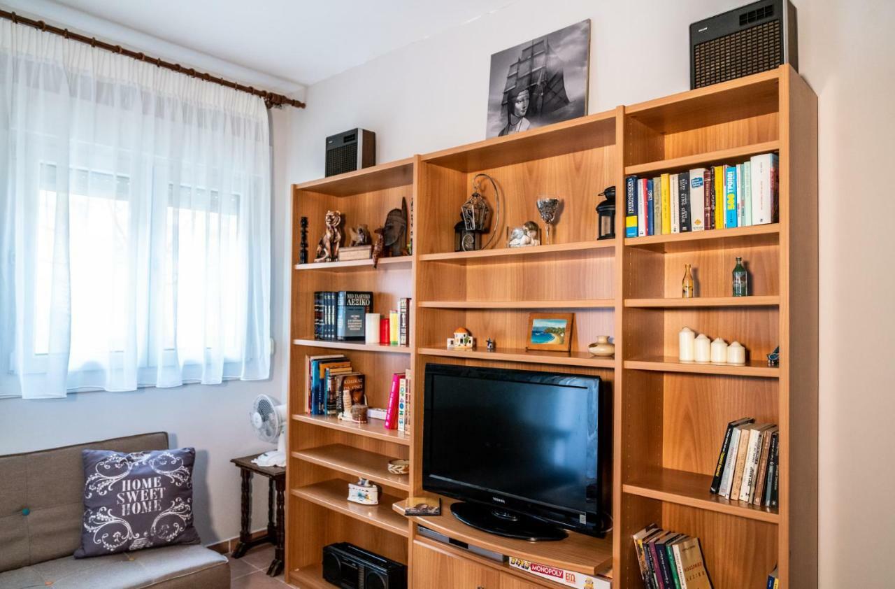 Next To The Sea - Apartment Агия Триас Екстериор снимка