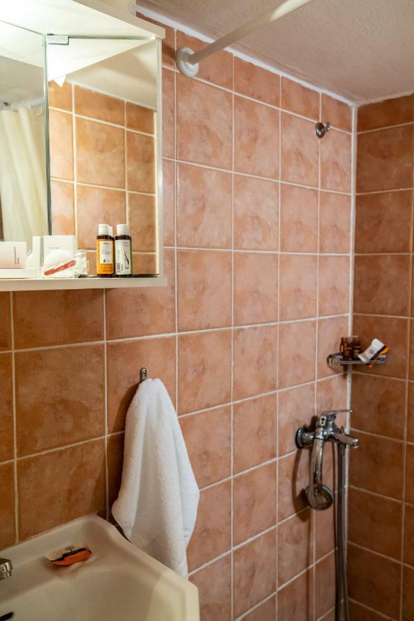 Next To The Sea - Apartment Агия Триас Екстериор снимка